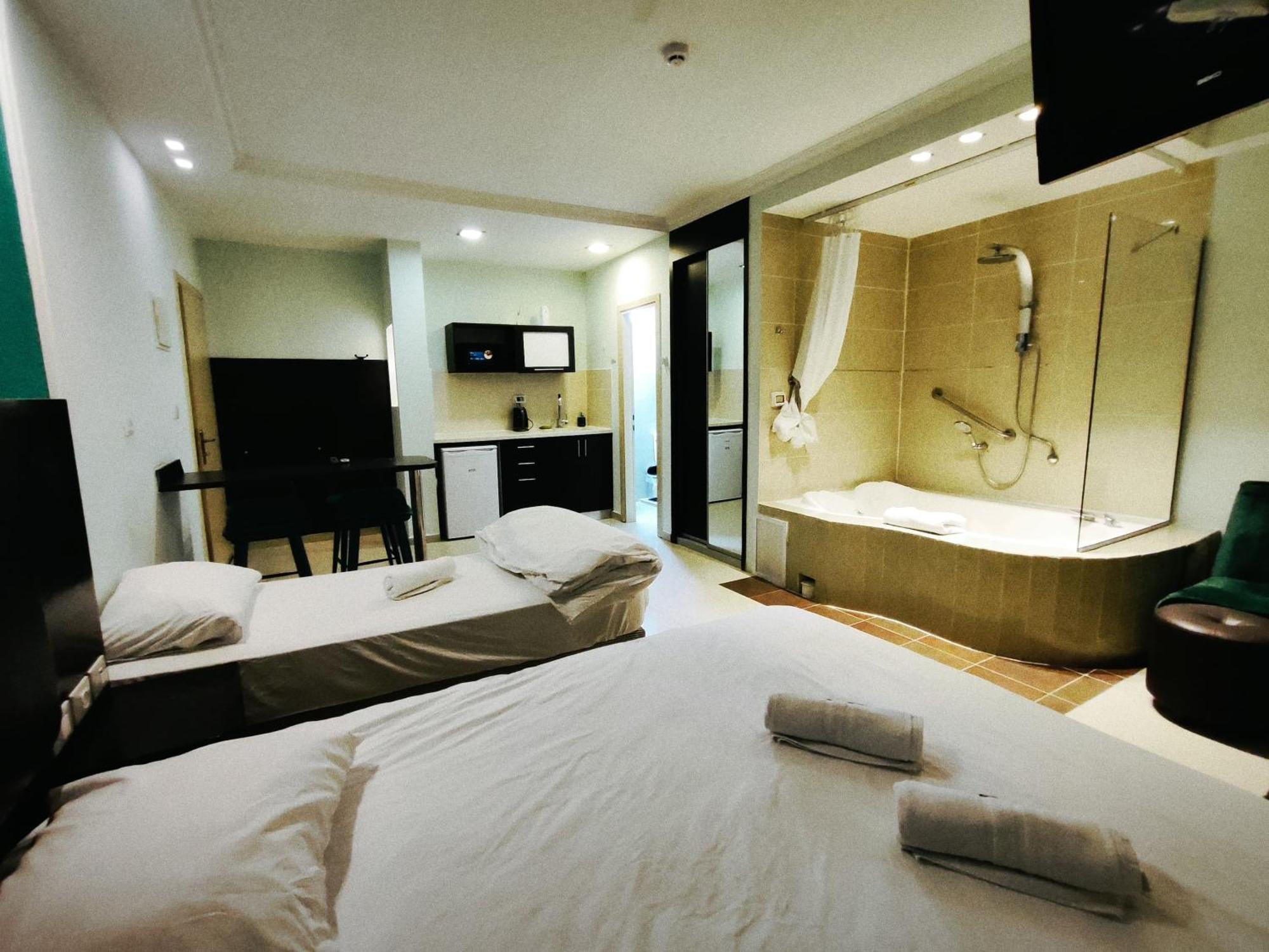 Marina Beach Hotel 텔아비브 외부 사진