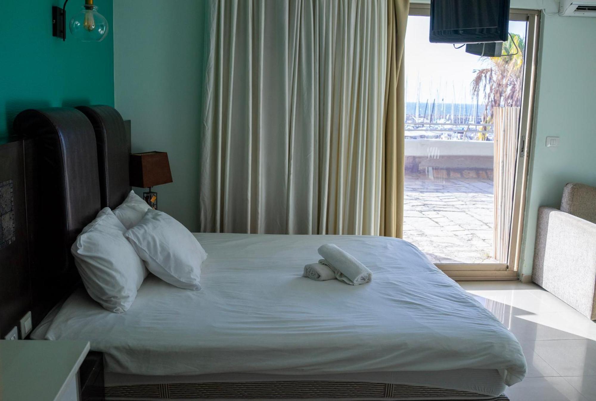 Marina Beach Hotel 텔아비브 외부 사진