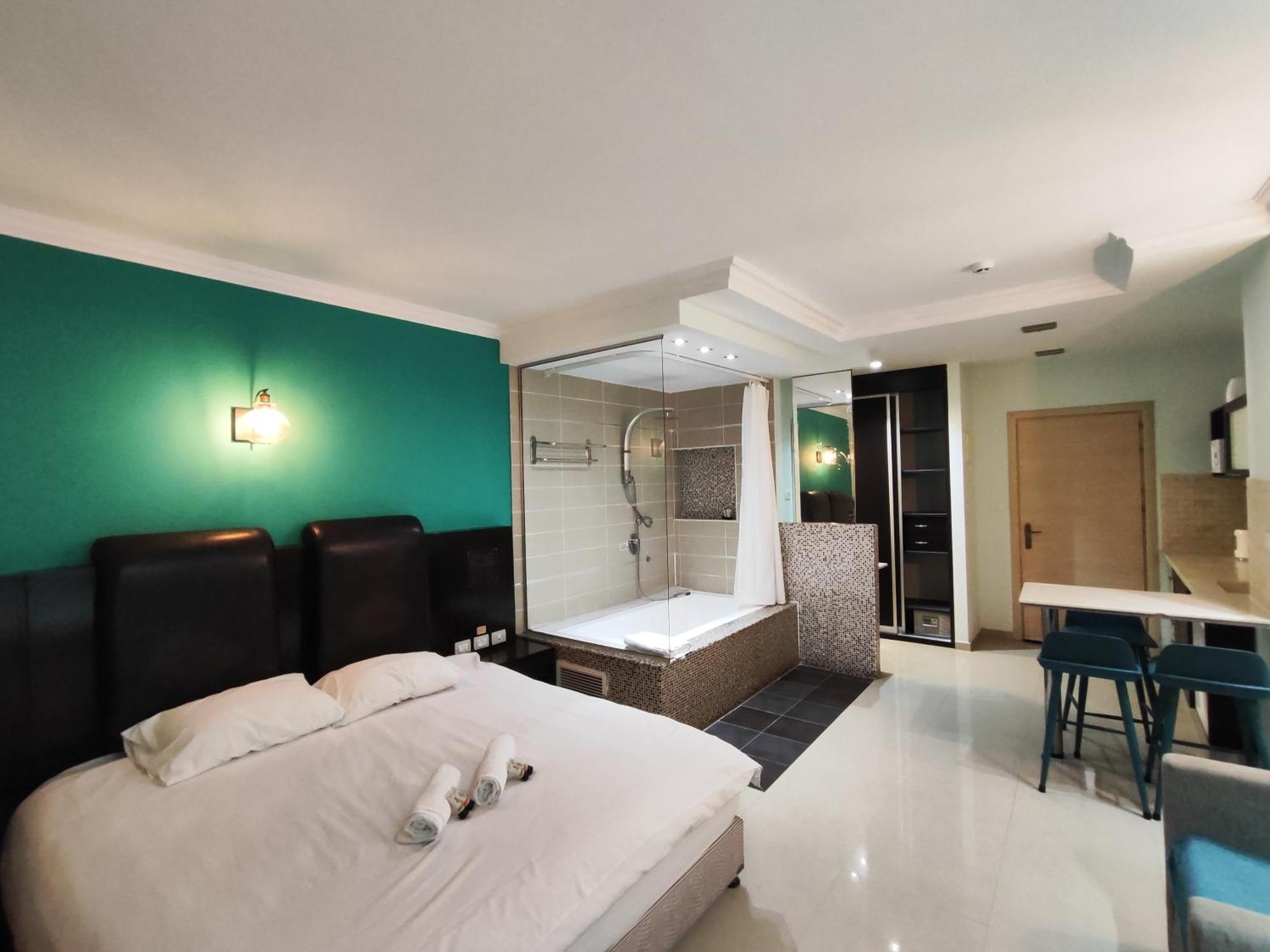 Marina Beach Hotel 텔아비브 외부 사진